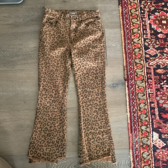 DL1961 High Rise Jeans Cropped FLATTERING Jaguar Animal Print Jeans 25 - Picture 12 of 14